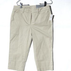 NWT Talbots Perfect Skimmer Slim Leg Pedal Pusher Length Khaki Pant Women's 6 P